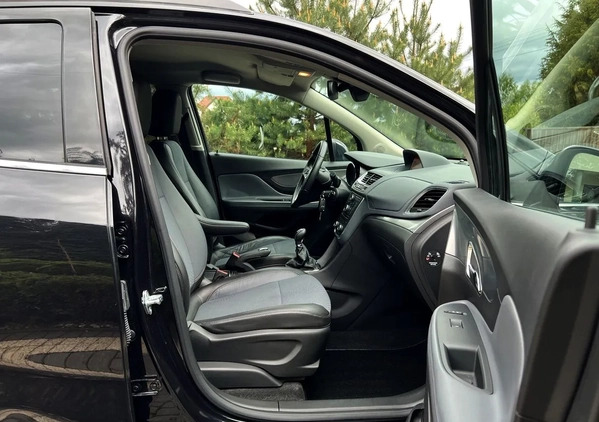 Opel Mokka cena 48800 przebieg: 94000, rok produkcji 2014 z Bisztynek małe 631